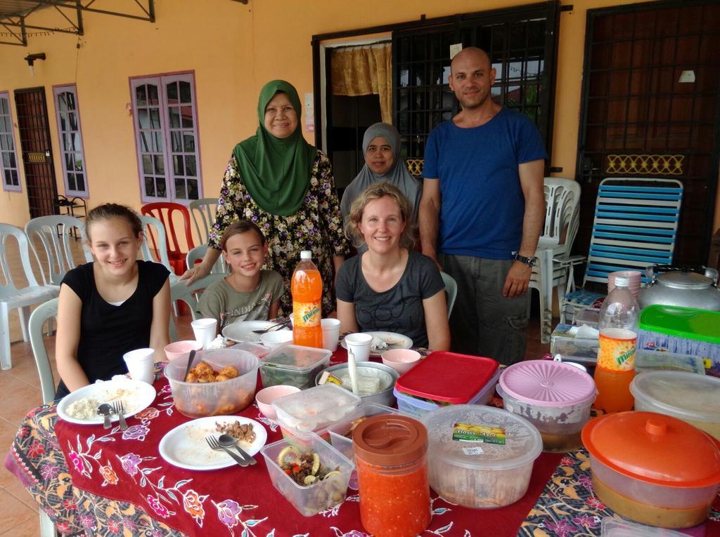 My Friend Homestay Kota Bharu Esterno foto